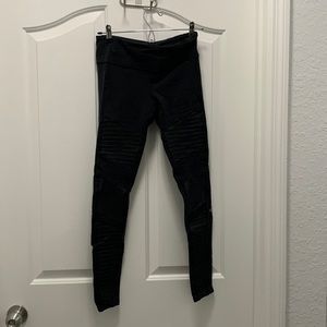 Alo yoga black leggings
